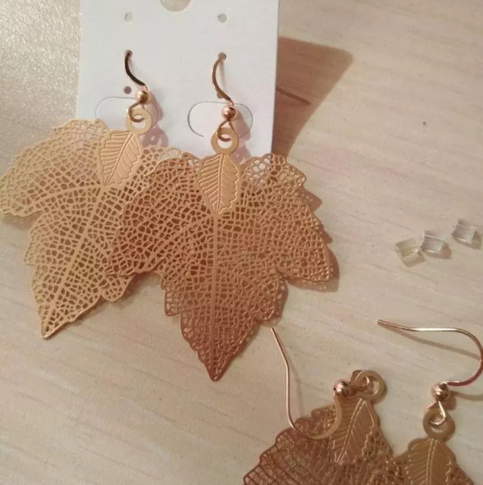 3 Pair Set Filigree Leaf Waterdrop Dangle Earring - Picture 14 of 16